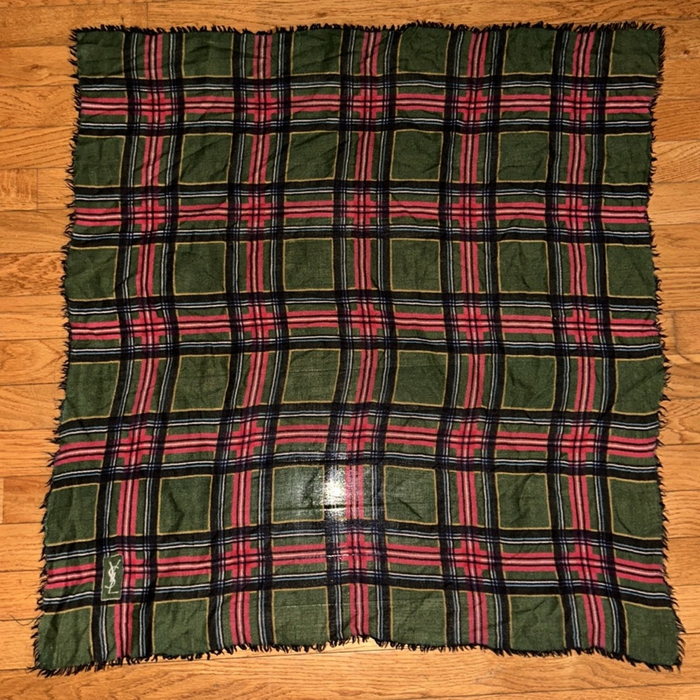 RARE VINTAGE YSL Cashmere silk wool? Gorgeous plaid scarf w/fringe edge detail - Picture 5 of 6